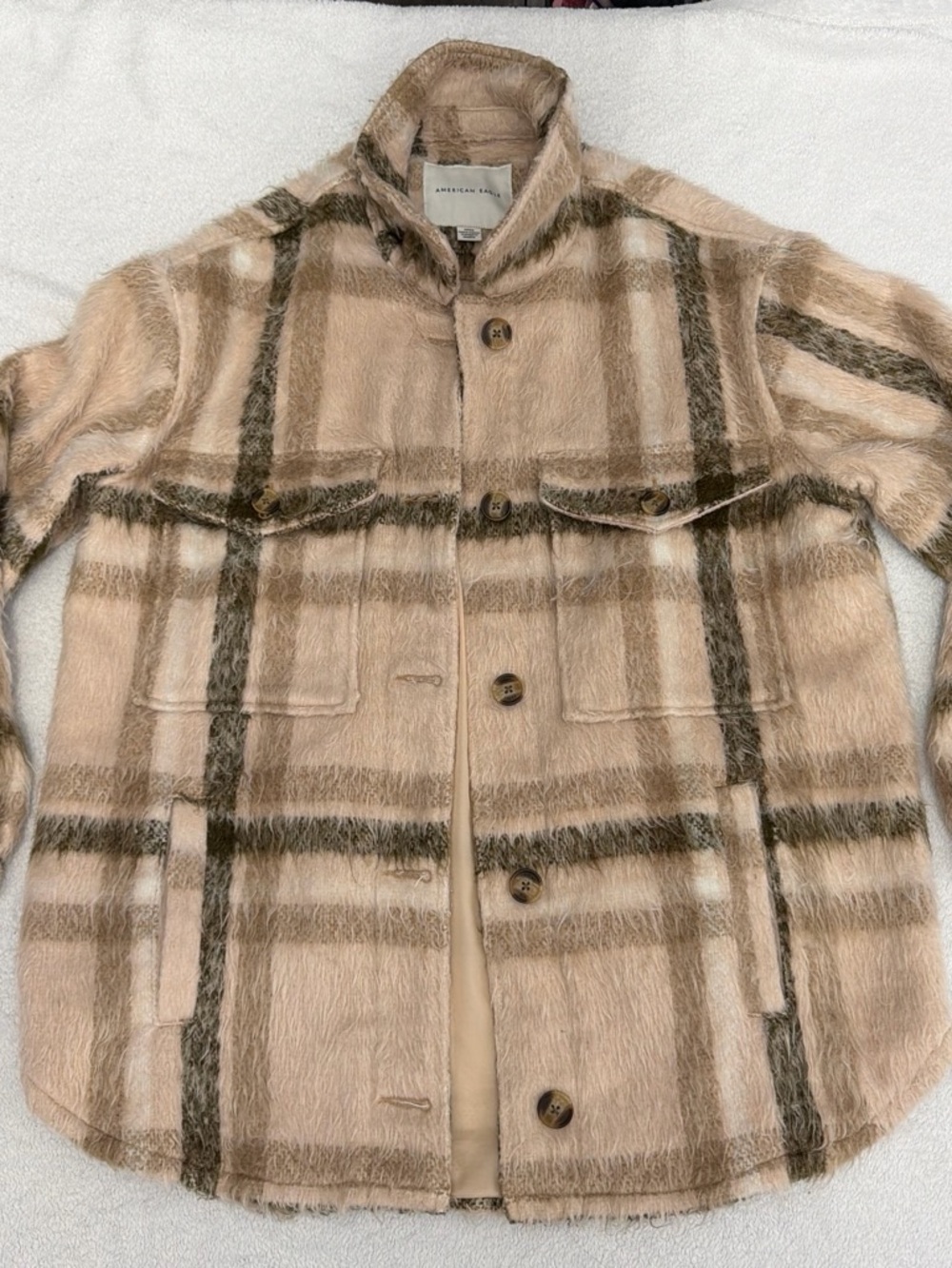 American Eagle Plaid Shacket Jacket Beige Women’s Small Cozy Fall